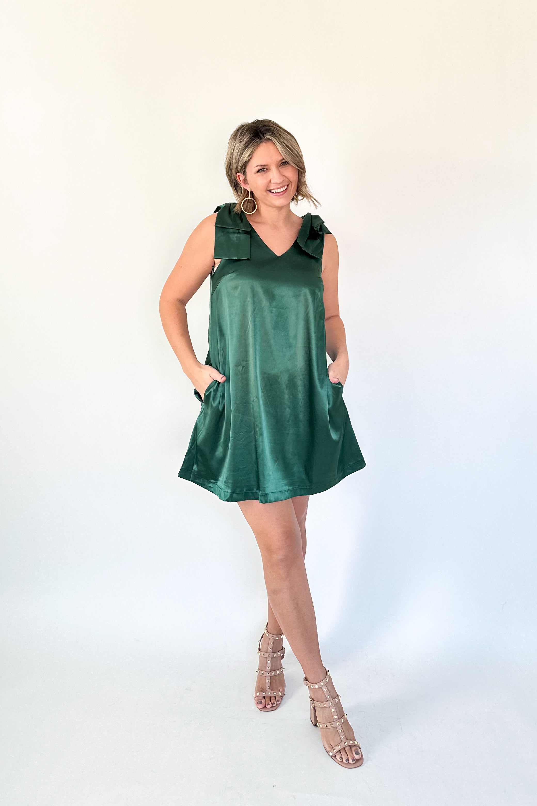entro hunter green satin mini dress with bows