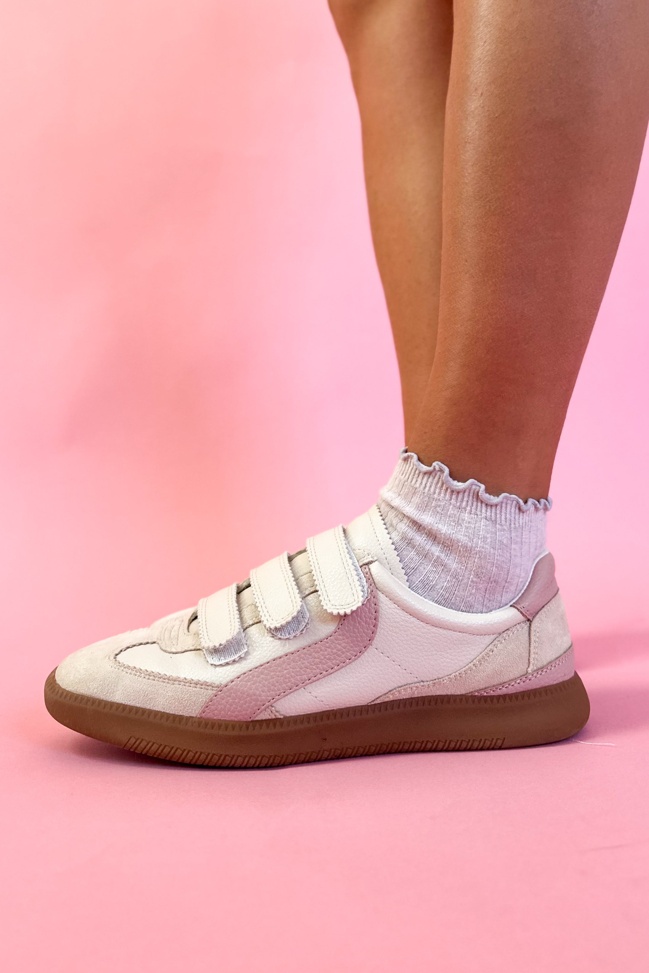 coconuts by matisse Lizzie Natural Sneaker