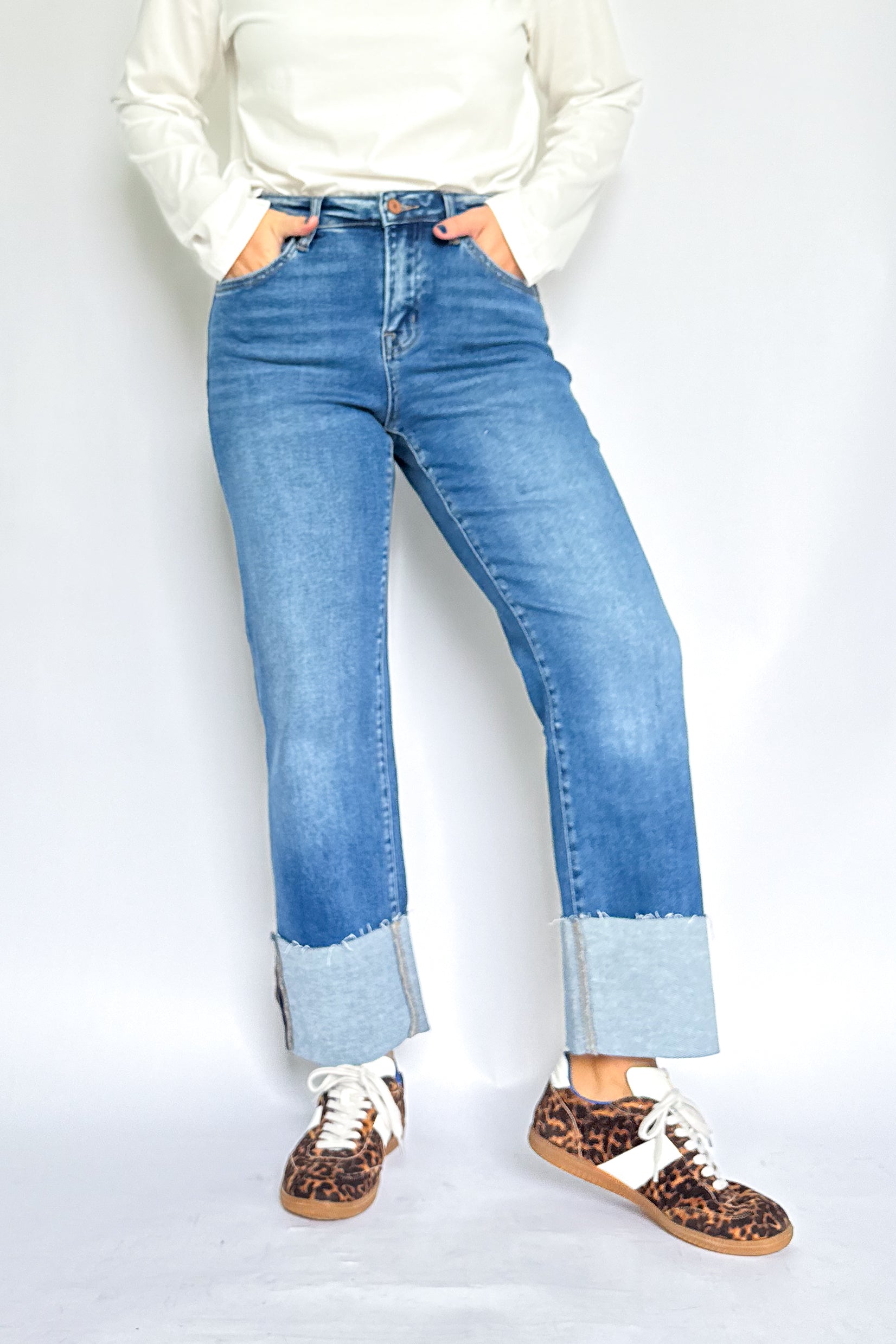 Victoria High Rise Crop Straight By Vervet