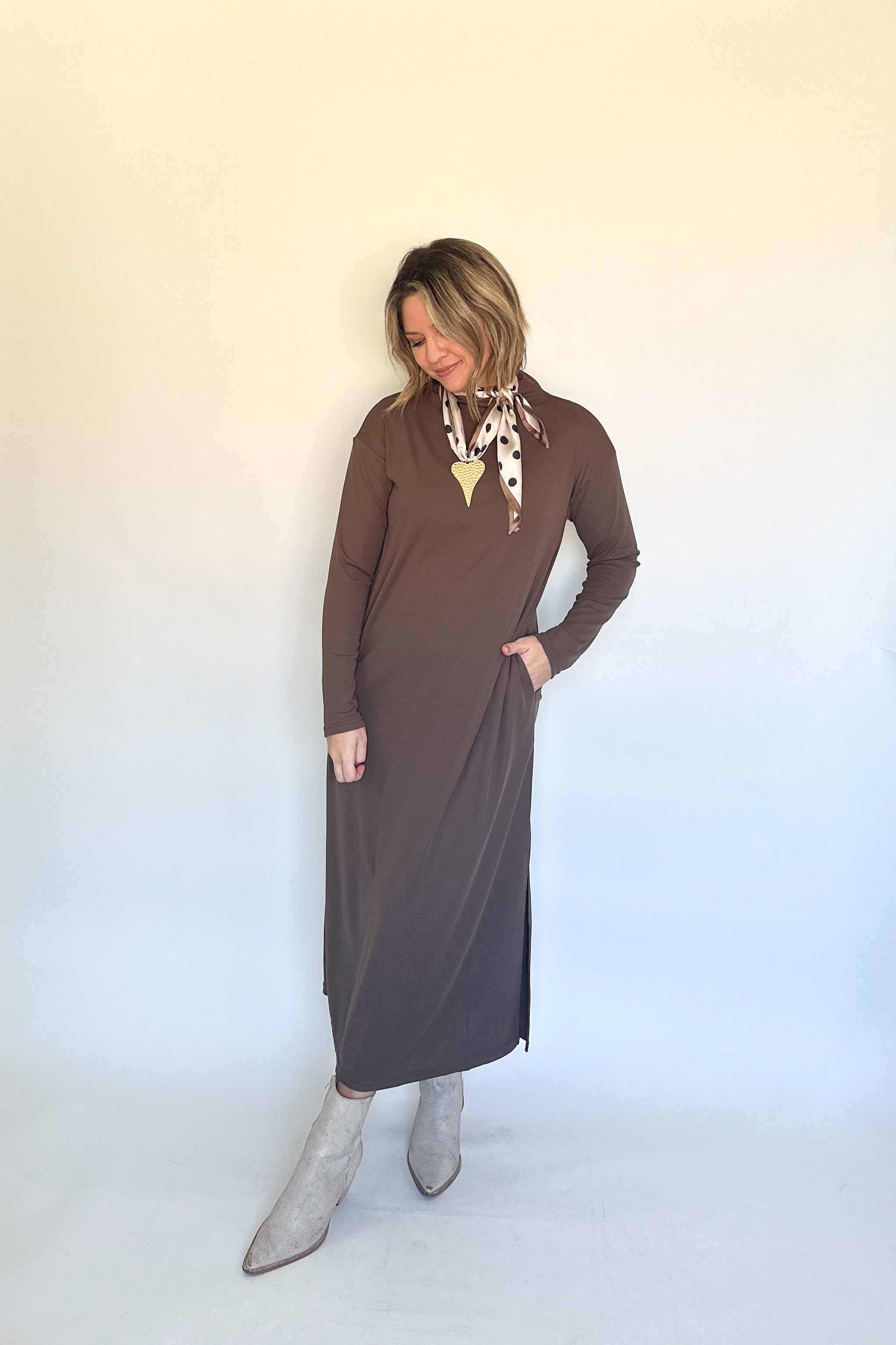 entro brown dress
