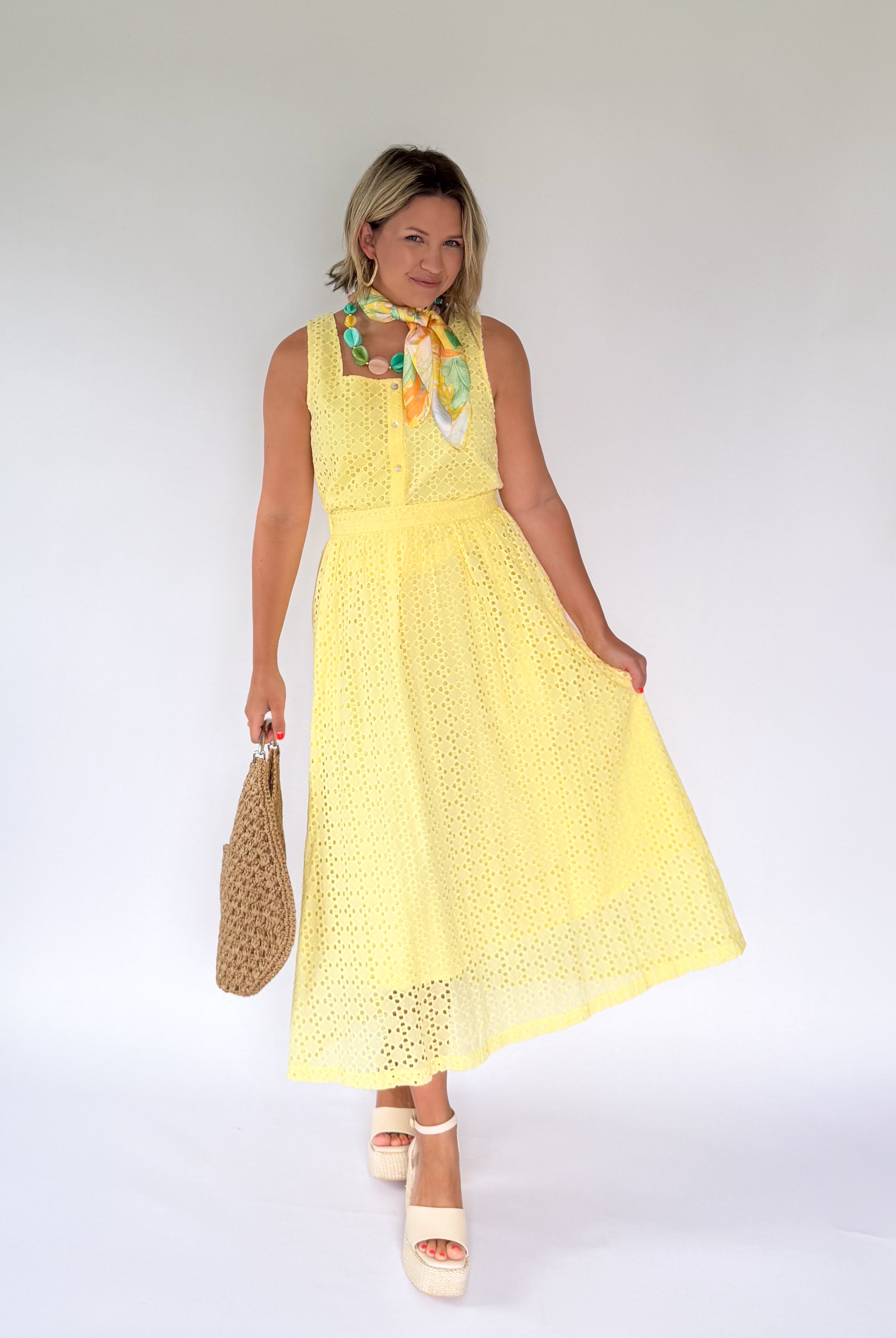 entro yellow eyelet two piece set