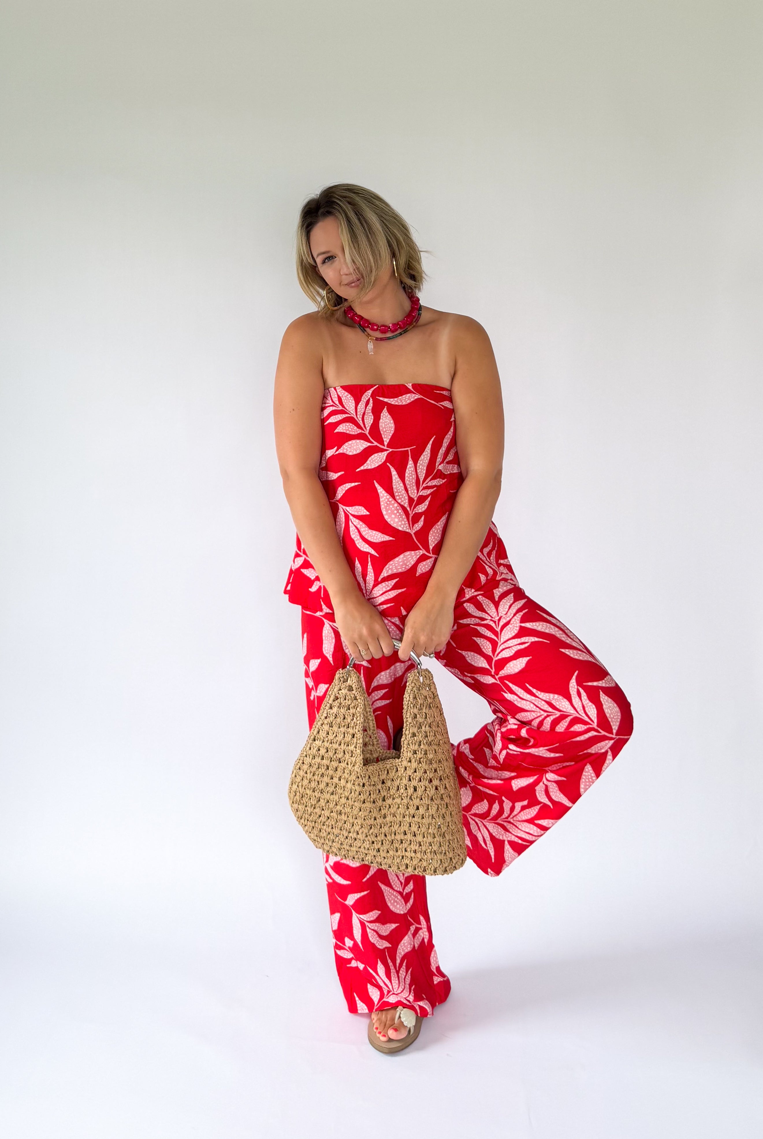 entro red floral set