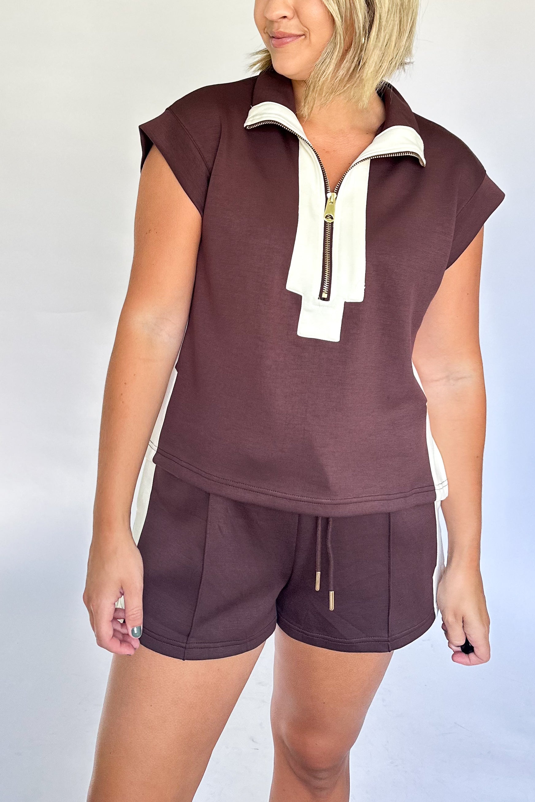 entro brown scuba set