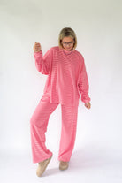 THINGS BETWEEN VIRAL COMFY SOFT SET PINK STRIPE