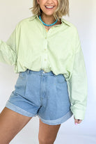 entro denim high rise pleated shorts