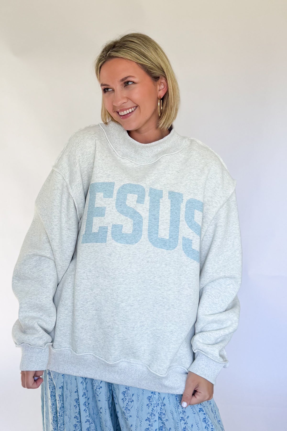 bucketlist ,Jesus Reversible Mock Neck Sweatshirt