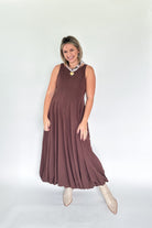entro brown bubble maxi dress